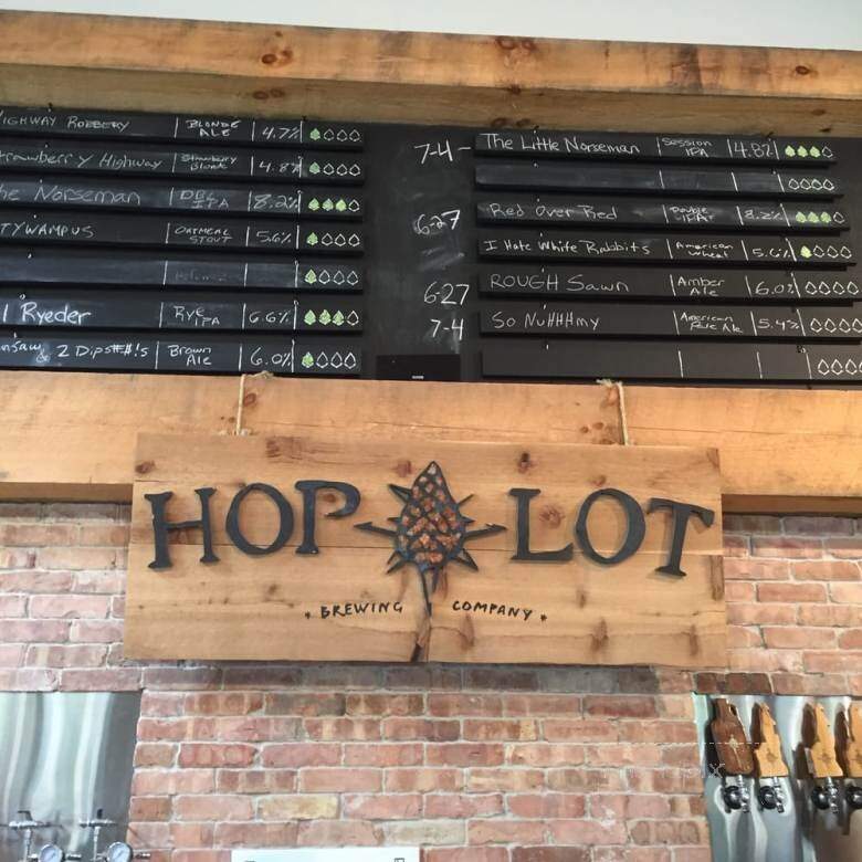 Hop Lot Brewing Company - Suttons Bay, MI