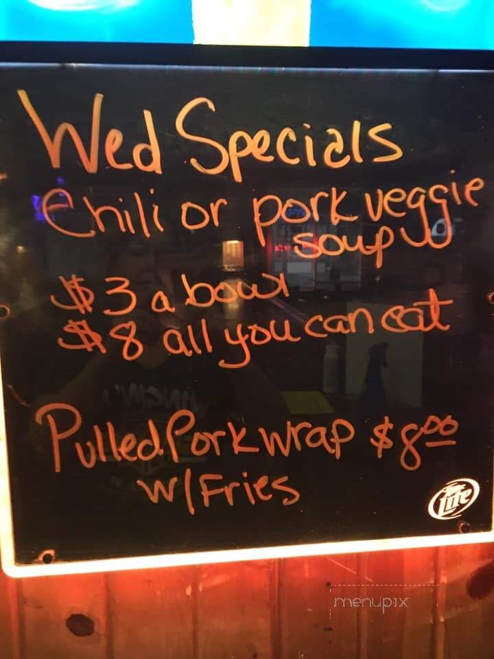 Wingin' It - Helenville, WI menu_pic