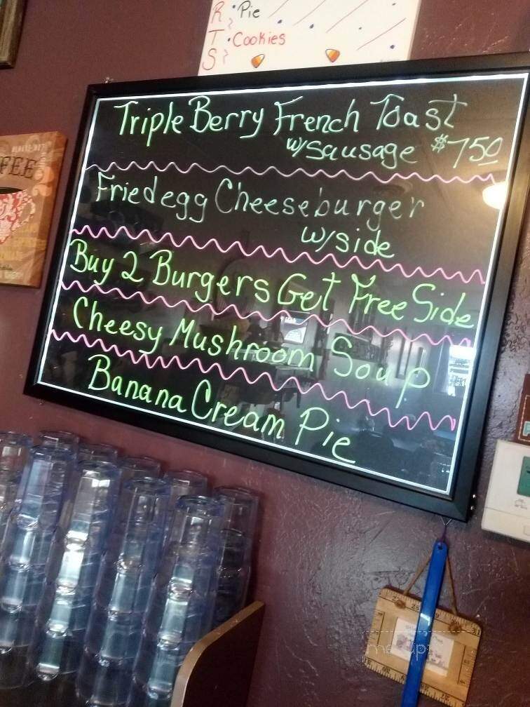 Perkz Cafe - Durand, WI menu_pic
