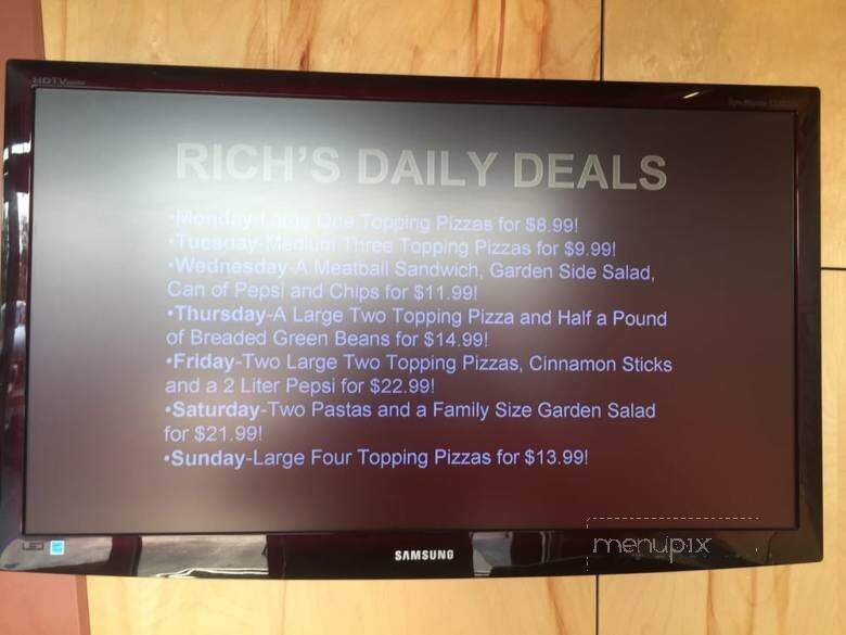 Rich's 5 Star Pizza - Kent, WA