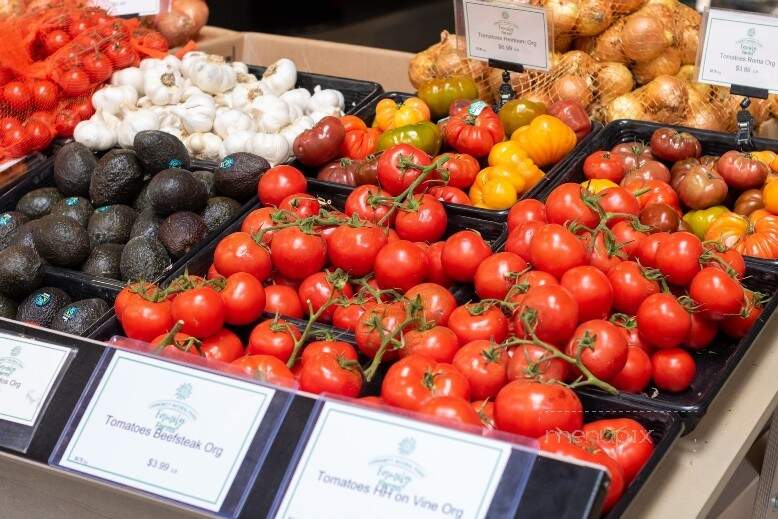 Community Natural Foods - Calgary, AB