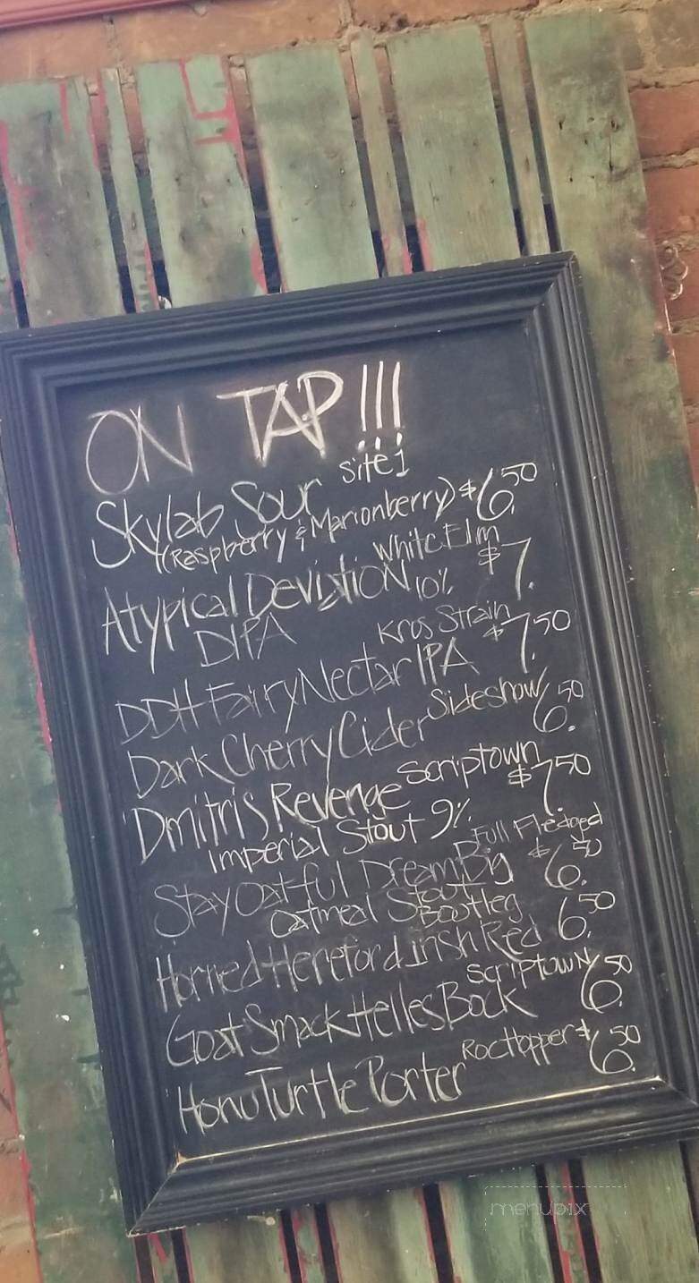 Too Far North - Fort Calhoun, NE menu_pic