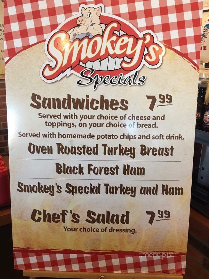 Smokey's Woodpit BBQ - Yorkville, IL