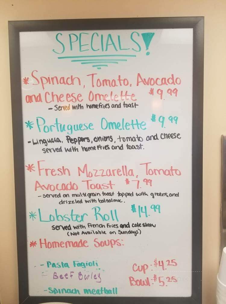 Looking Glass Cafe - Wrentham, MA menu_pic