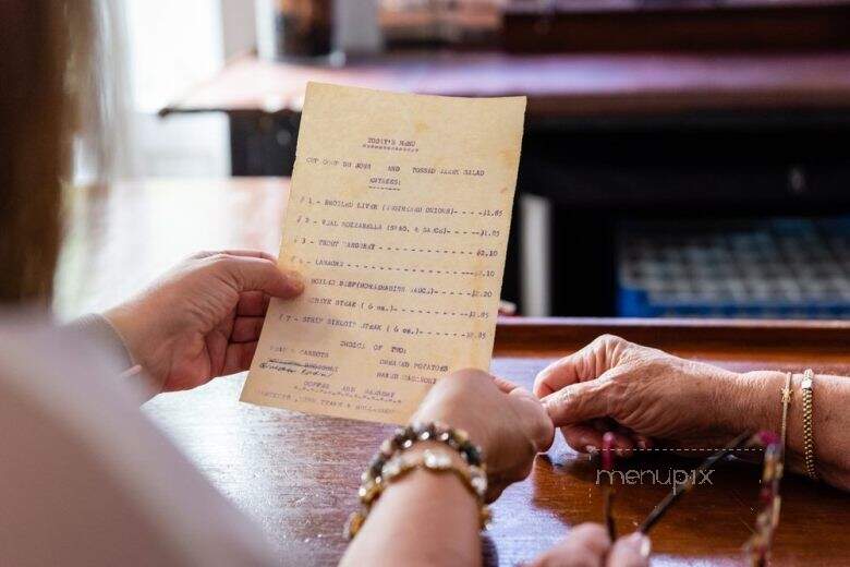 Benedict's Restaurant - Mandeville, LA menu_pic