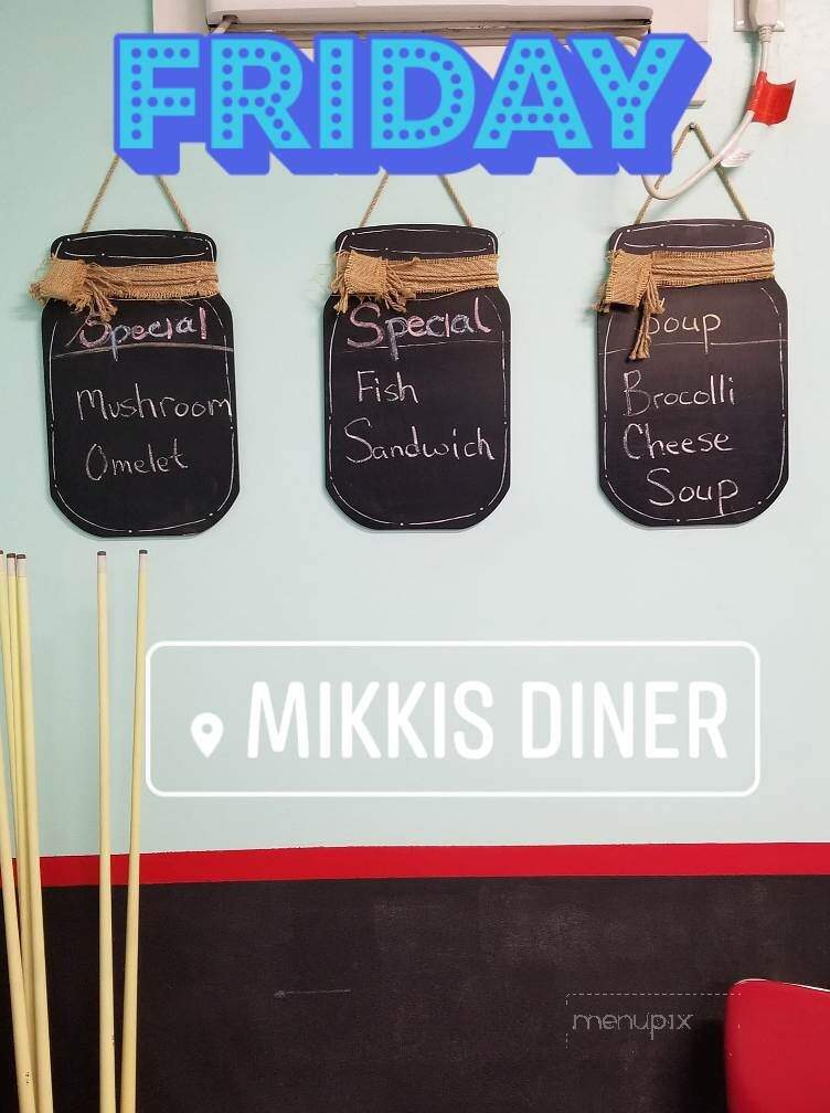 Mikki's Diner - Ashtabula, OH