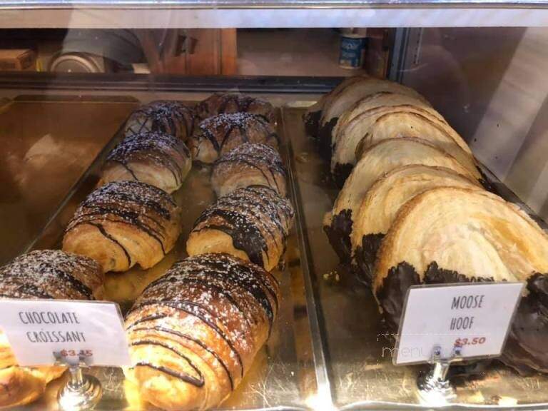 Henrietta's Pine Bakery - Huntsville, ON menu_pic
