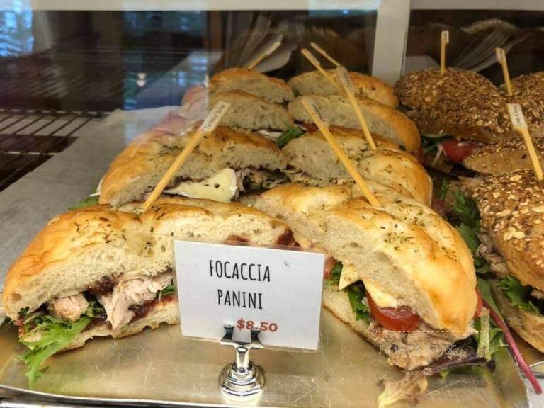 Henrietta's Pine Bakery - Huntsville, ON menu_pic