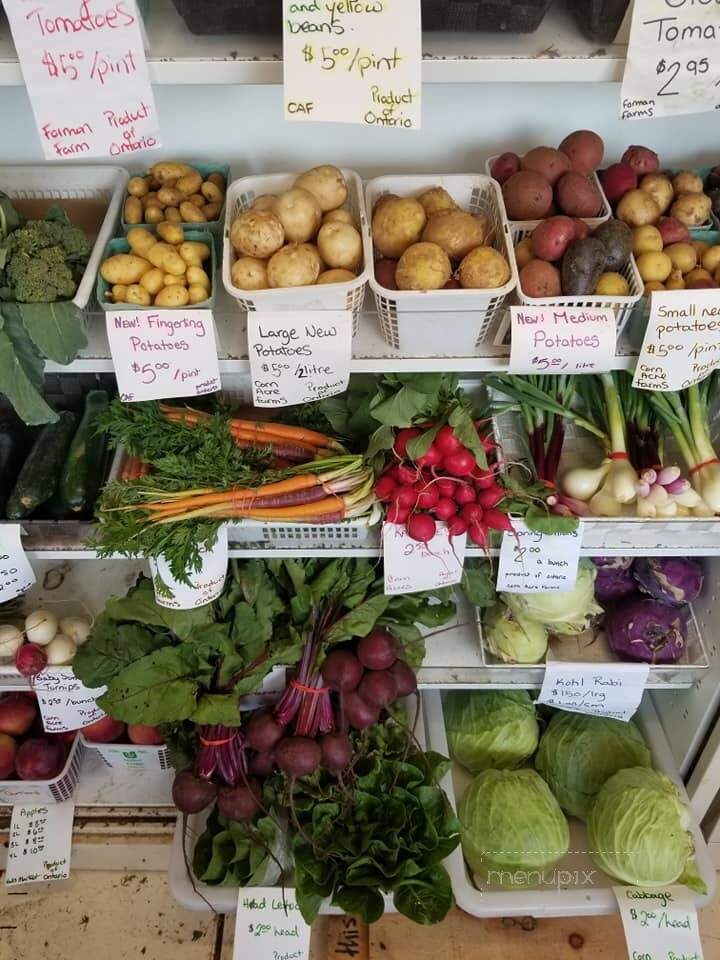 Wendy's Country Market - Lyndhurst, ON menu_pic