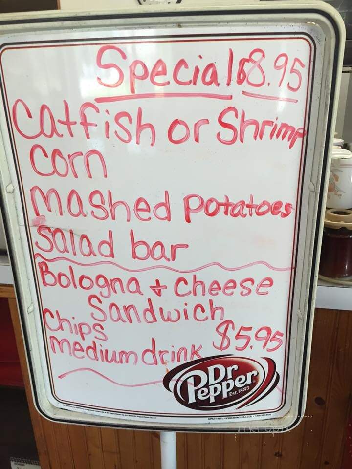 Badger Den - Elmore City, OK menu_pic