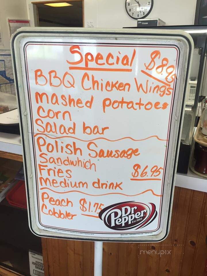 Badger Den - Elmore City, OK menu_pic