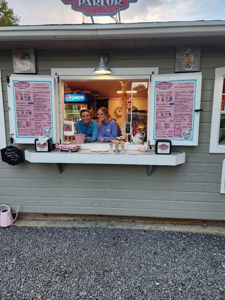 Pammy's Ice Cream Parlor - Harpswell, ME menu_pic