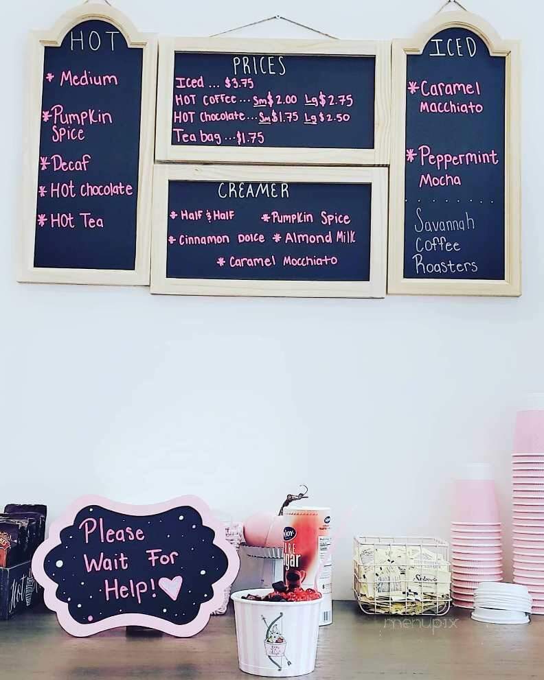 Beau & Arrow's Frozen Yogurt & Coffee - Tybee Island, GA menu_pic