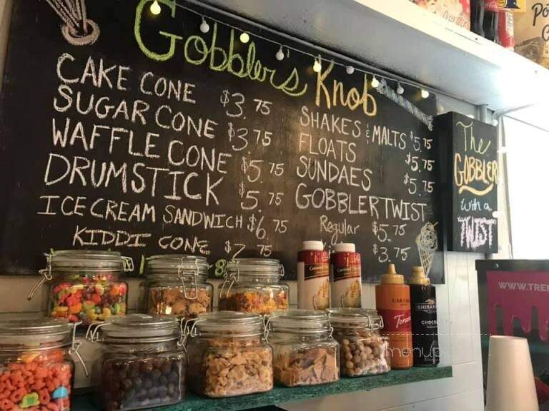Gobbler's Knob Country Store - Bloomingdale, IN