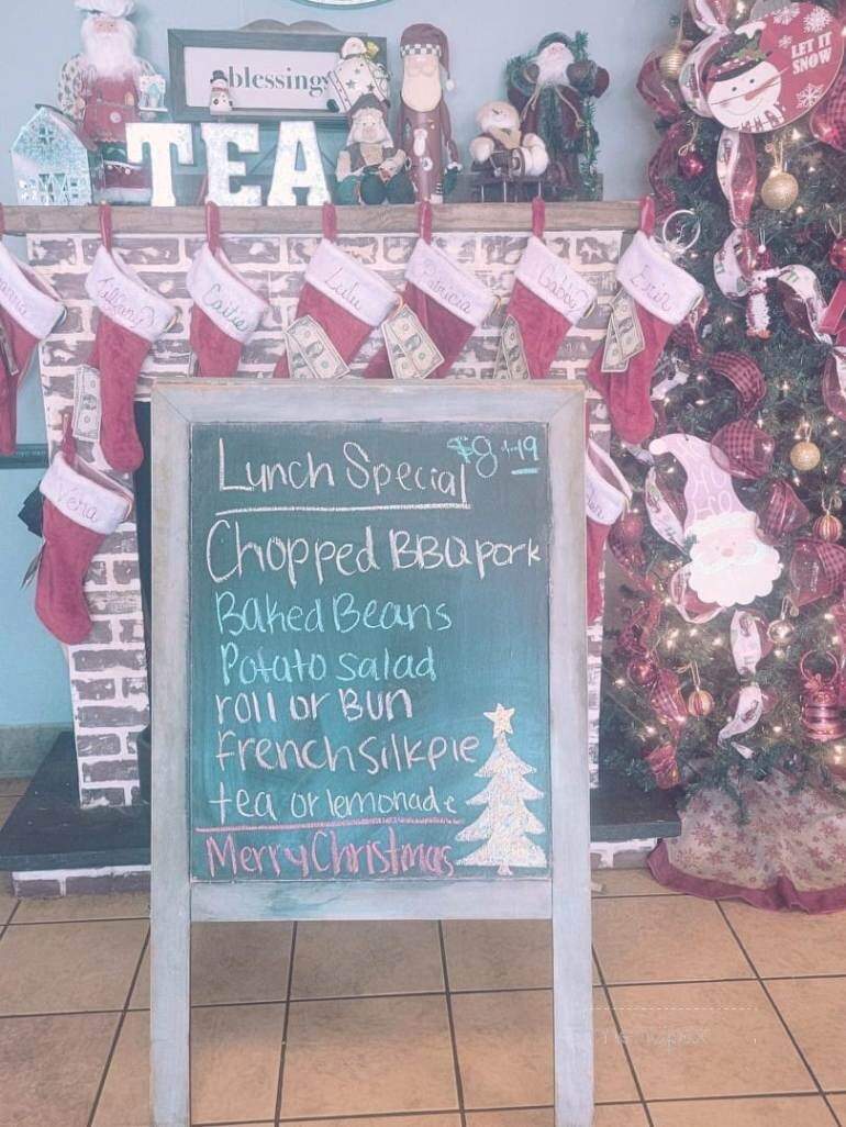Lulu's Country Kitchen - Wedowee, AL menu_pic