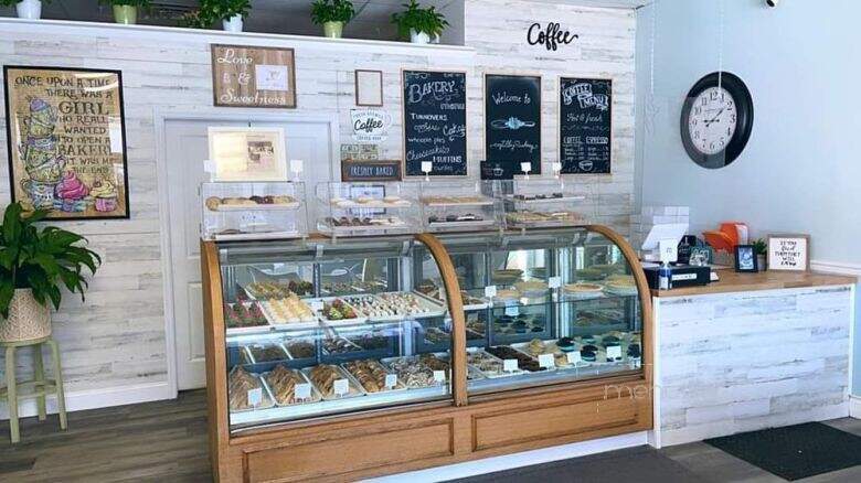 Castillo's Cakery - Liberty, NY menu_pic