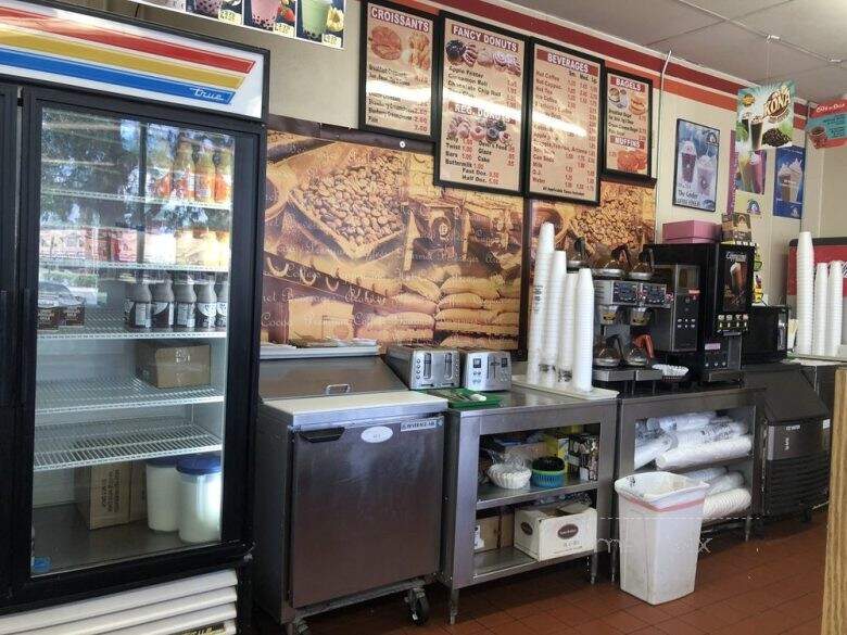 Donut House - Grand Terrace, CA menu_pic