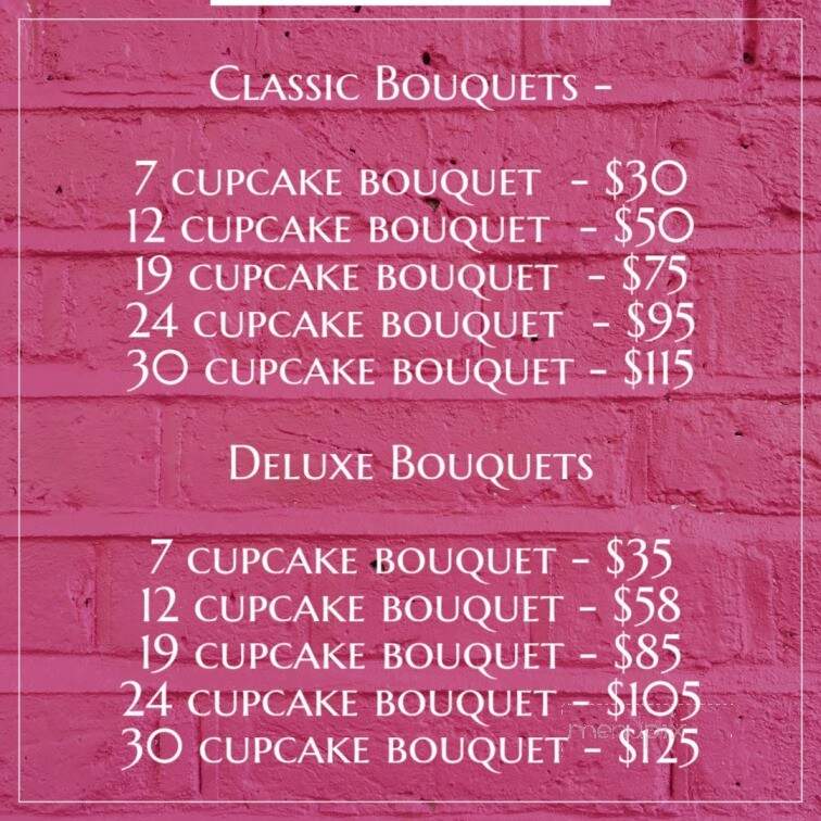 Buds and Blossoms Cakery - Rice Lake, WI menu_pic