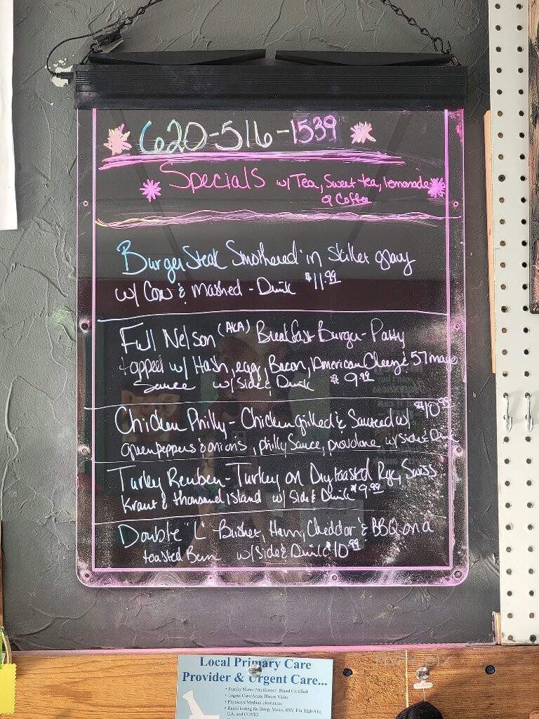 Cara's Cafe And Pizzeria - Arlington, KS menu_pic