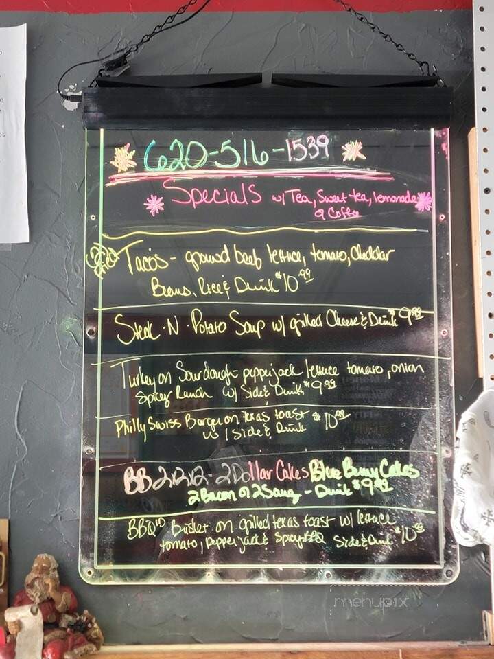 Cara's Cafe And Pizzeria - Arlington, KS menu_pic