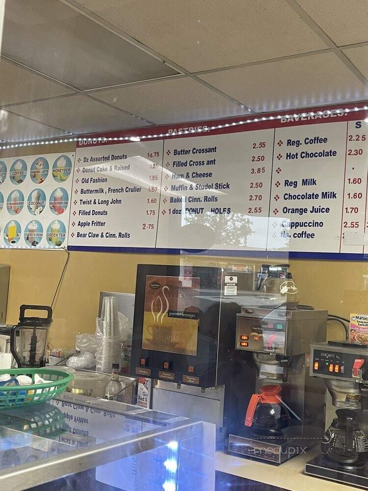 Royal Pastries & Doughnuts - Lake Forest, CA menu_pic