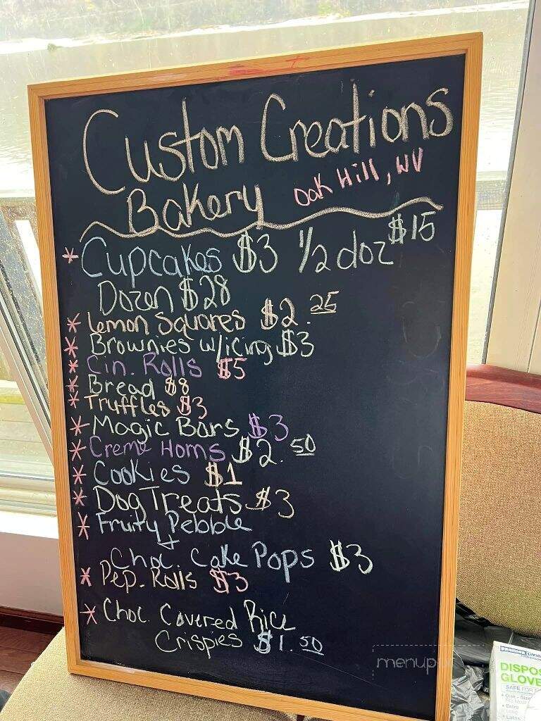 Custom Creations Bakery - Oak Hill, WV