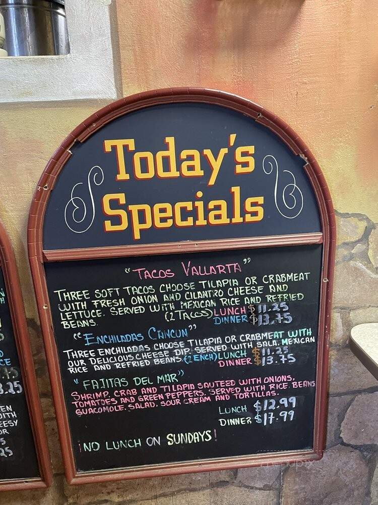 Dos Reales Mexican Restaurant - Champaign, IL menu_pic
