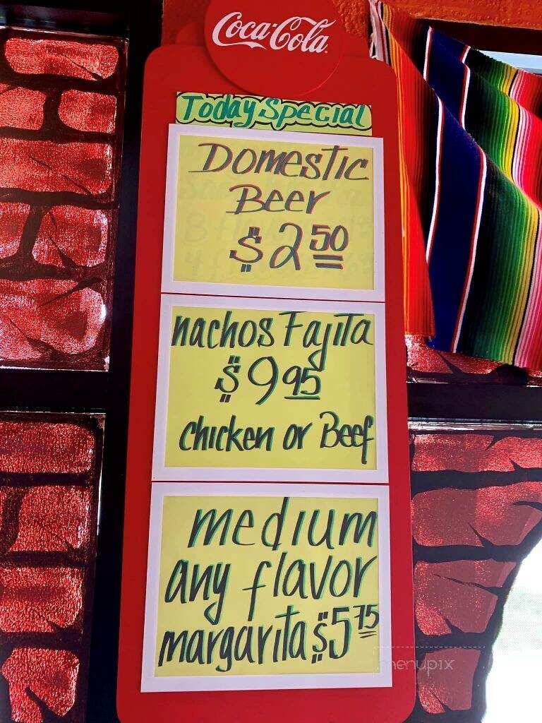 El Nopal Mexicana Restaurant - Trenton, MO menu_pic