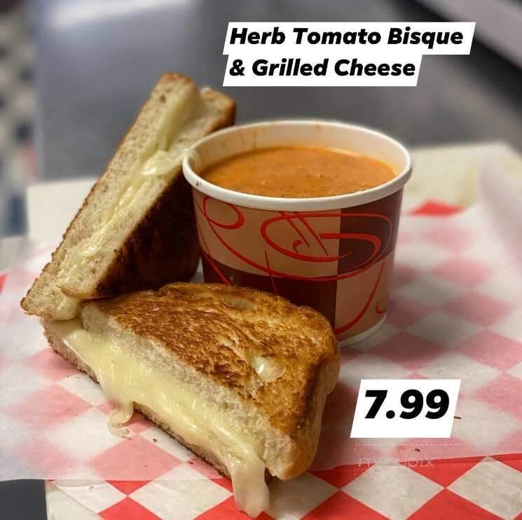Sterling's Amish Deli - Bowling Green, OH menu_pic