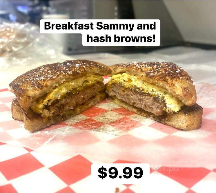 Sterling's Amish Deli - Bowling Green, OH menu_pic