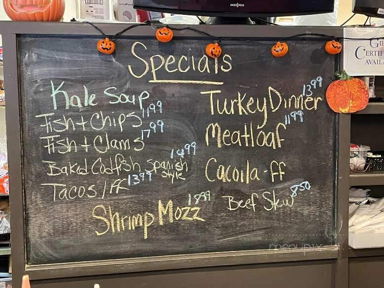 Gina's Restaurant - Fall River, MA menu_pic