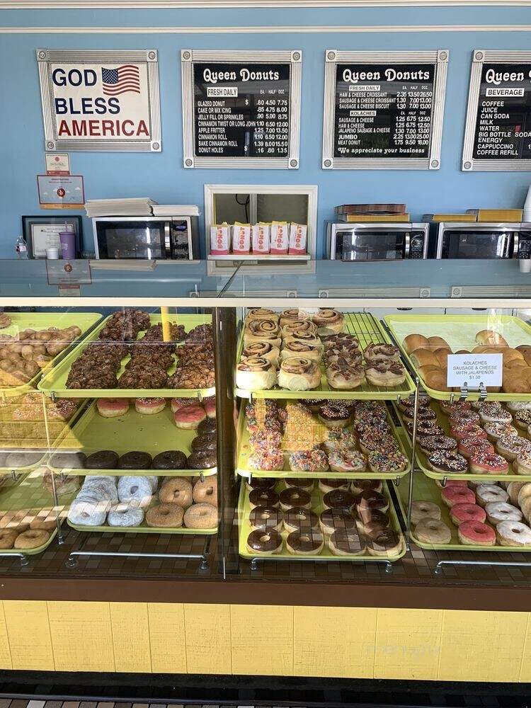 Queen Donut Shop - Houston, TX