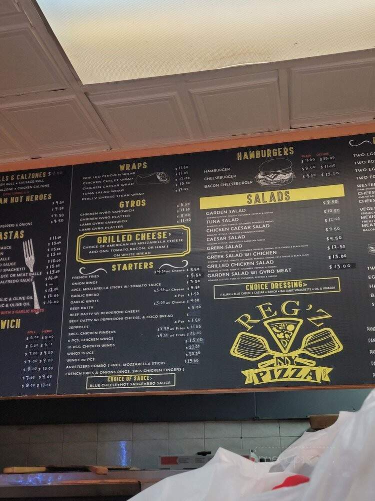 Daisy's 111 Pizza,Wings & Burgers - Astoria, NY
