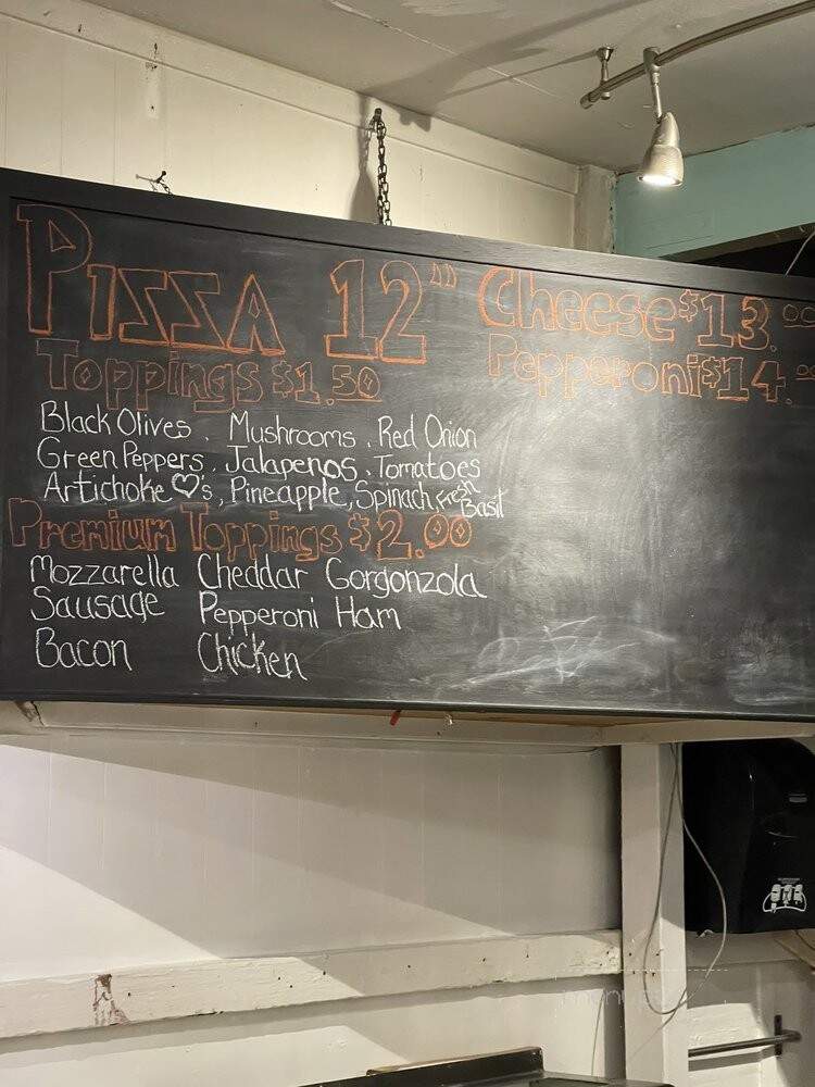 DJ's Pizza and Wings - Pahoa, HI menu_pic
