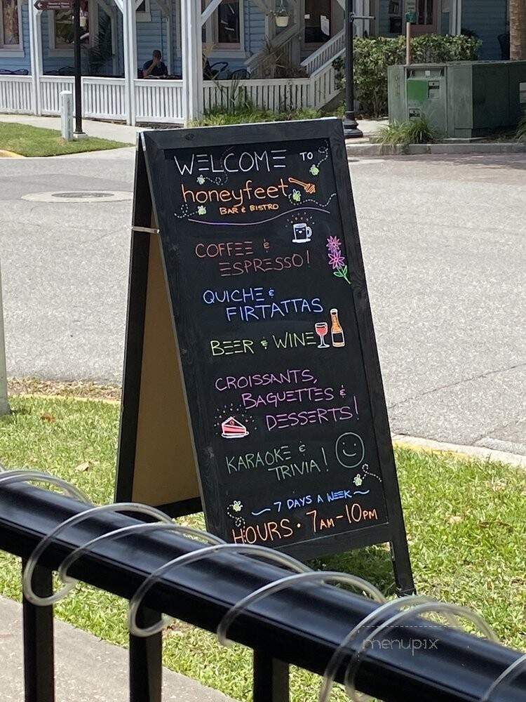 Honeyfeet Bar & Bistro - Fernandina Beach, FL