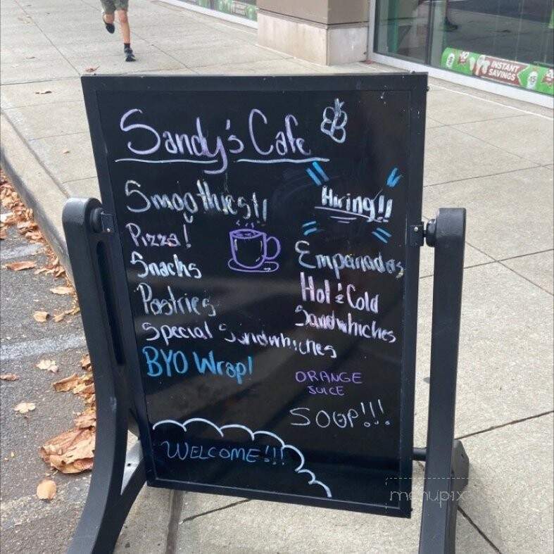 Sandy's Cafe - Yonkers, NY