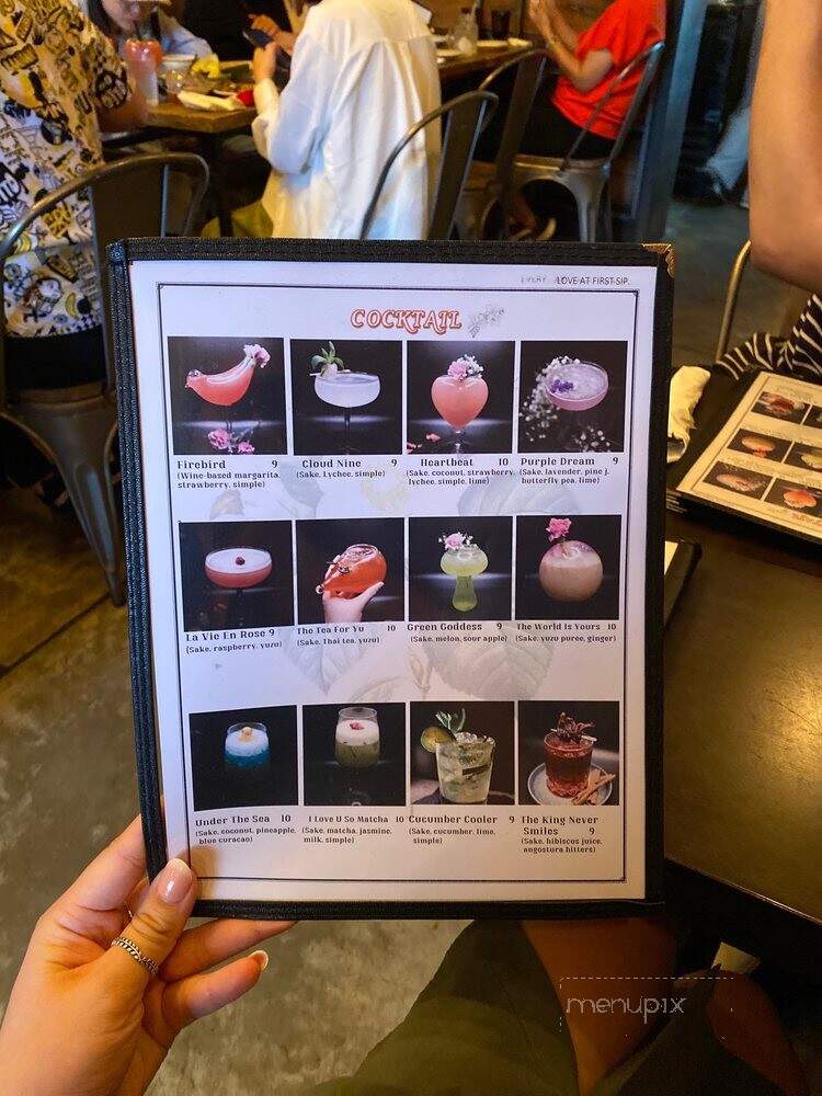 Saranrom Thai - Elmhurst, NY menu_pic