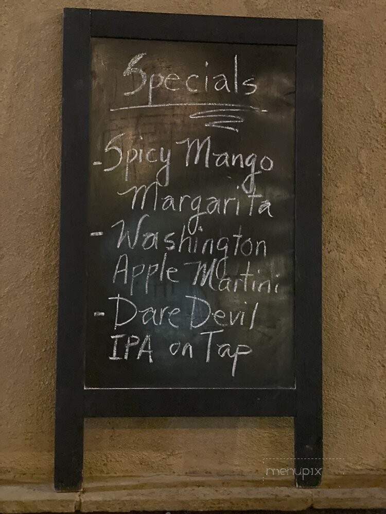 Serra's - Studio City, CA menu_pic