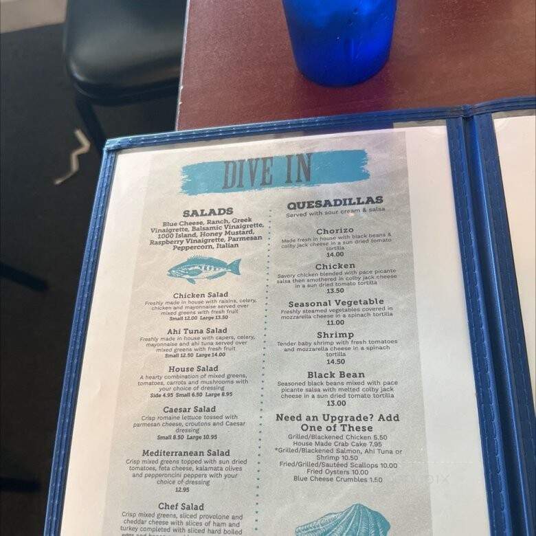 M & M's - Oriental, NC menu_pic