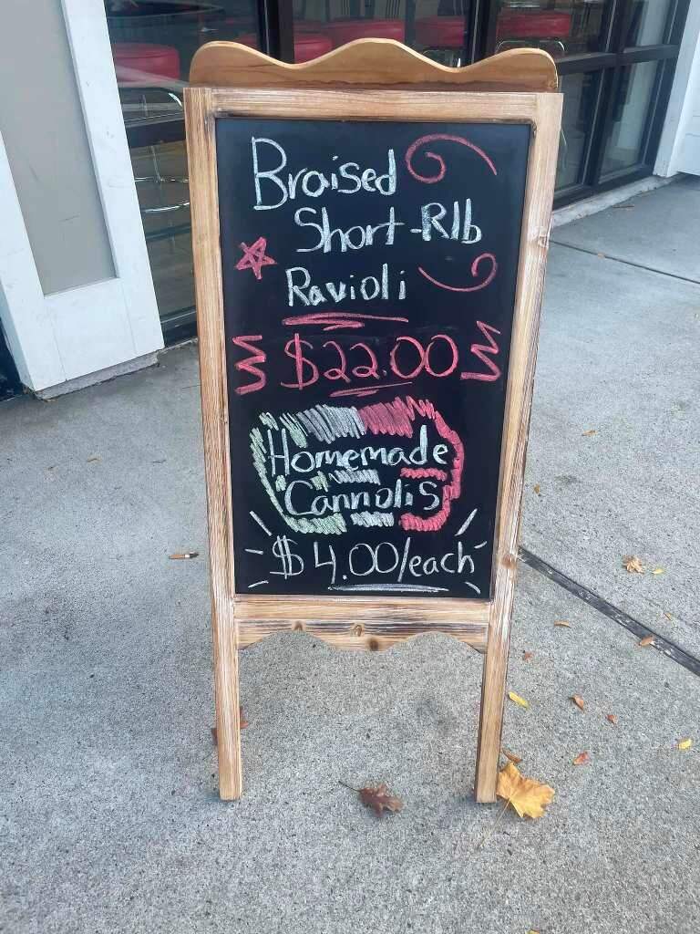 Rosie's Pizzeria - Quincy, MA menu_pic