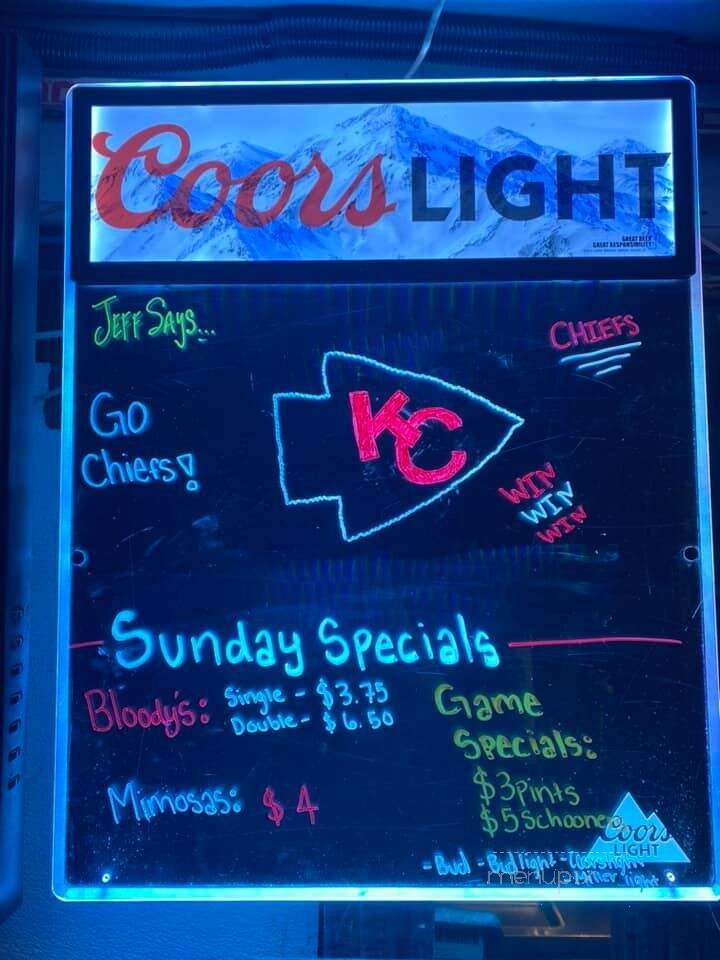 Louise's West - Lawrence, KS menu_pic