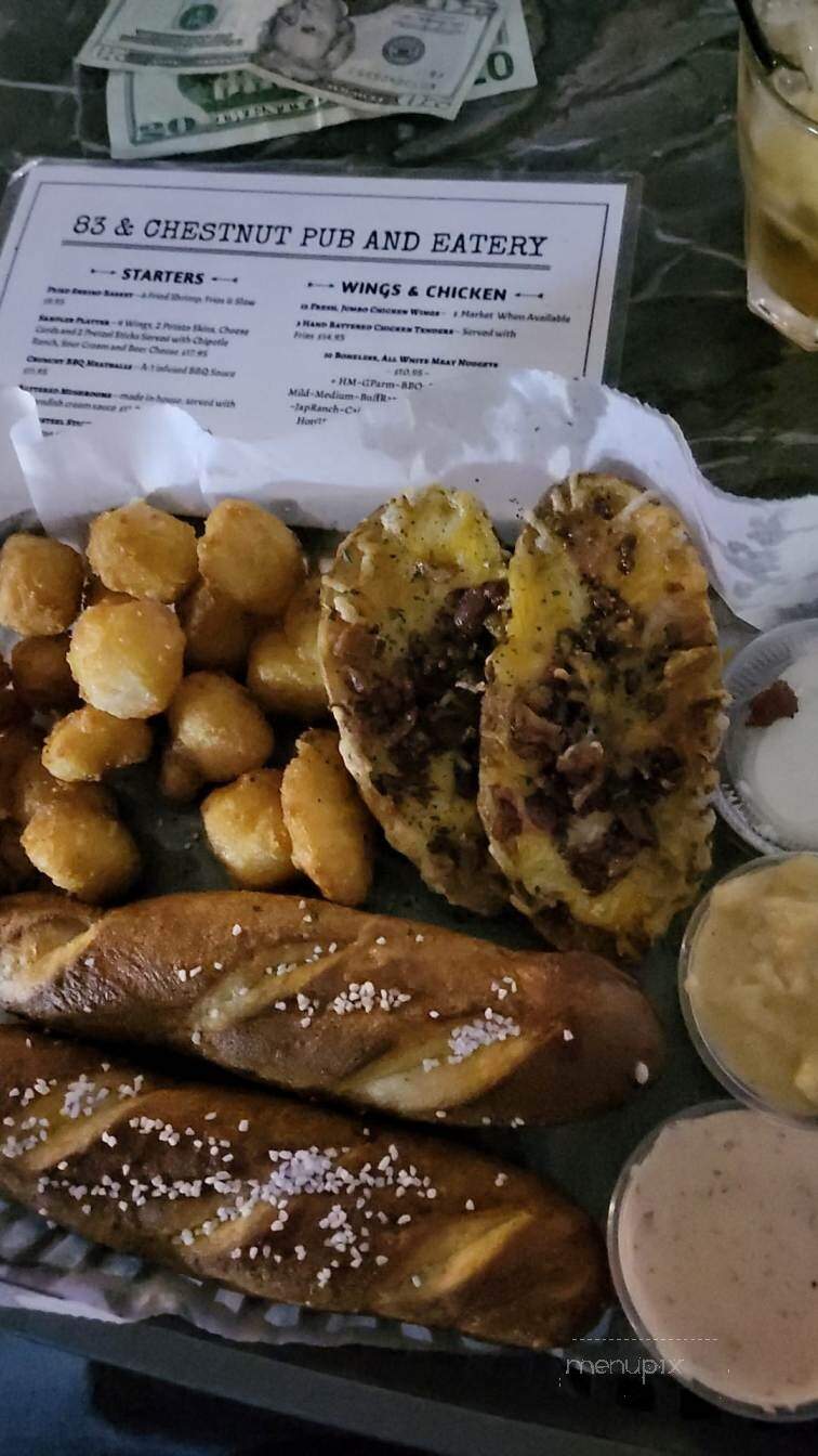 Between the Bun - North Ridgeville, OH menu_pic