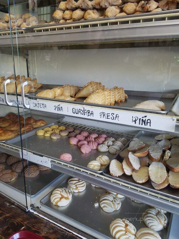 Corona Bakery - La Puente, CA