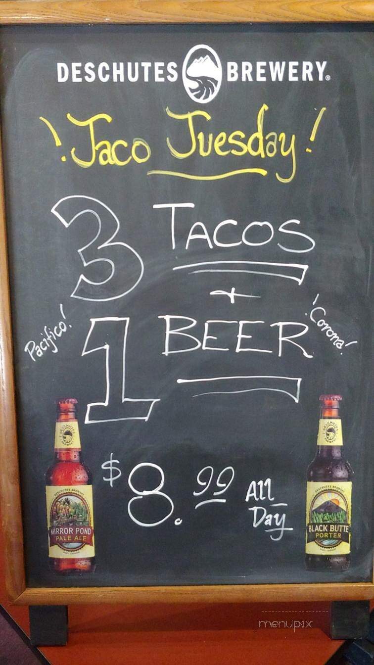 Spikes - Spokane, WA menu_pic