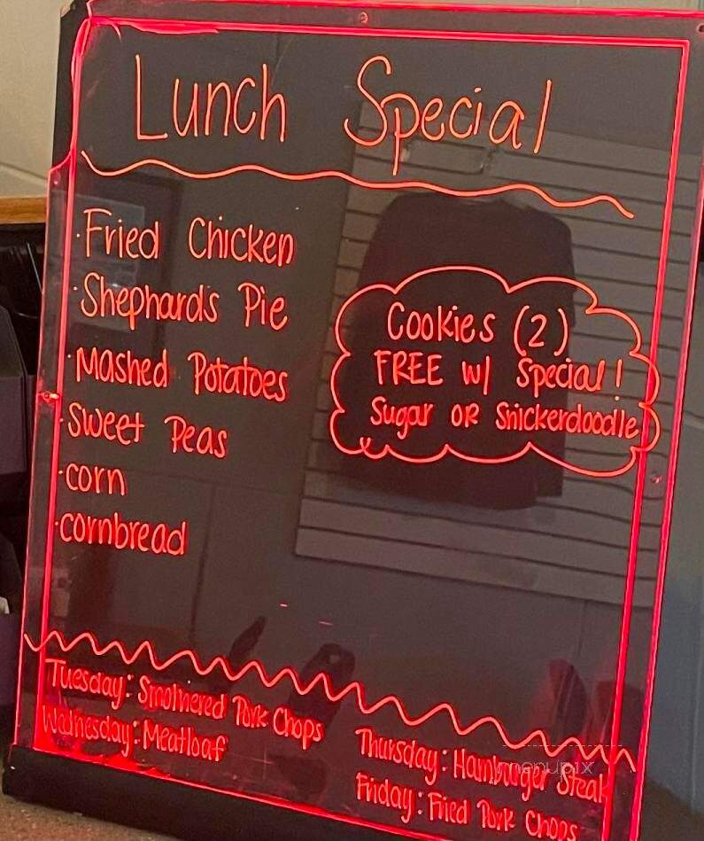 Linda's Grill - Pinewood, SC menu_pic