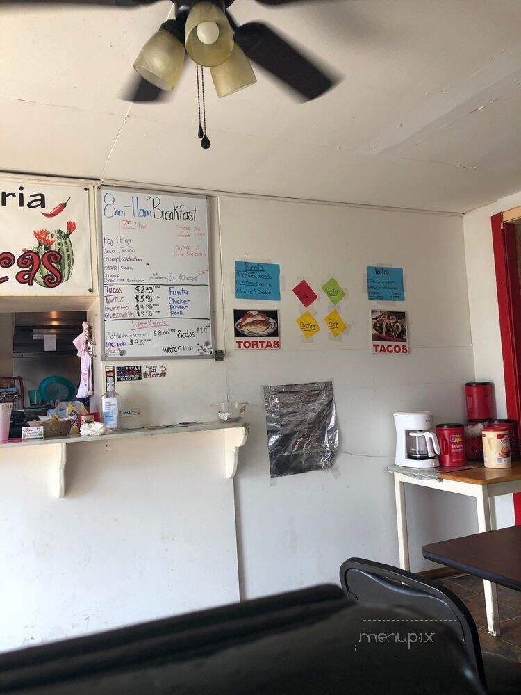 Taqueria Las Moras - Willis, TX