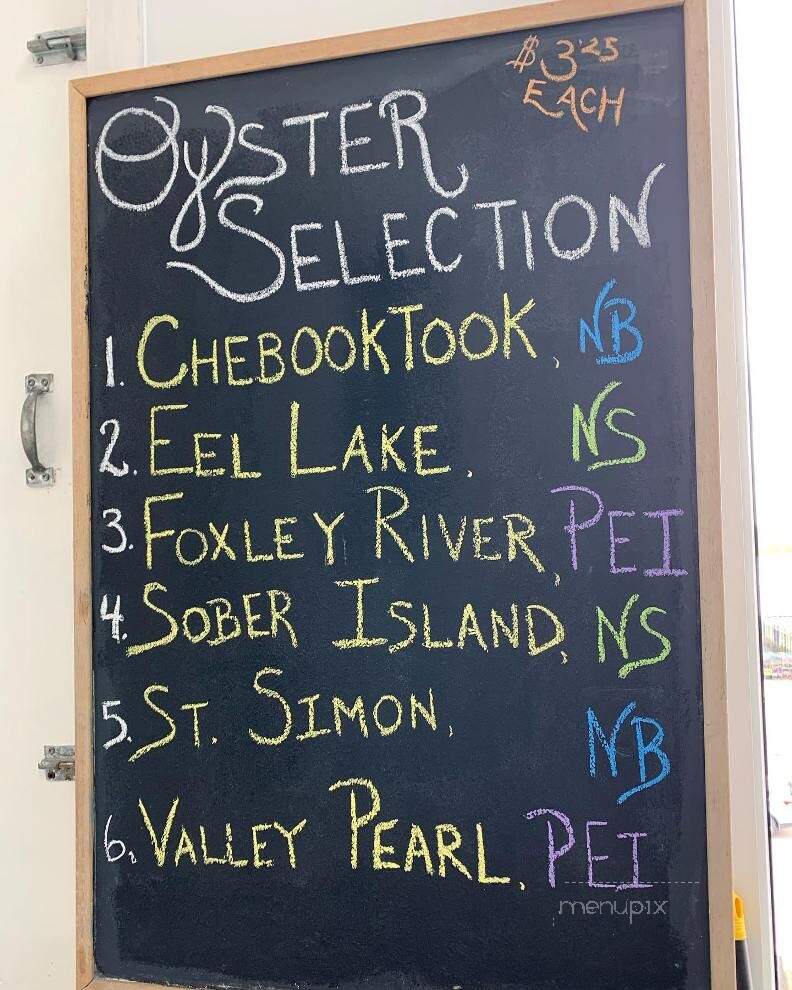 The Half Shell Oysters & Seafood - Lunenburg, NS