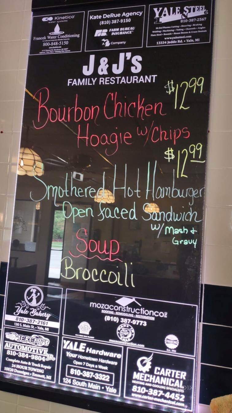 J & J's Family Restaurant - Yale, MI menu_pic