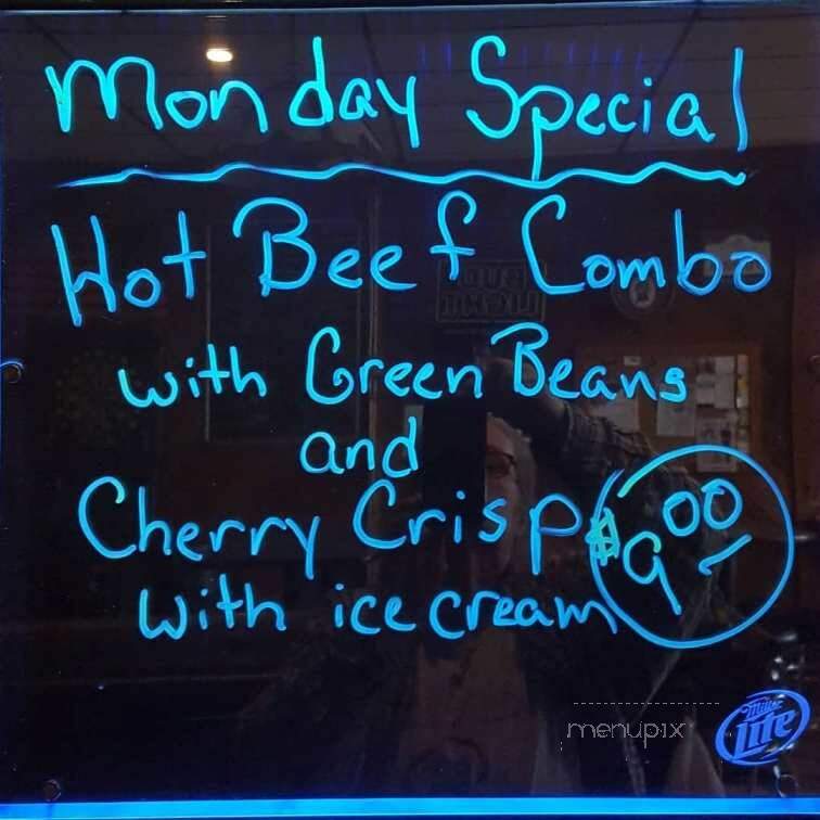 Road Hog Bar - State Center, IA menu_pic