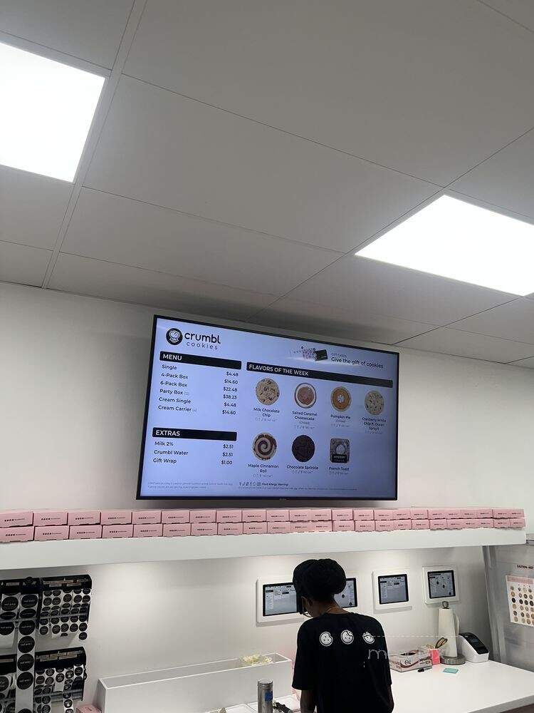 Crumbl Cookies - Kissimmee, FL menu_pic